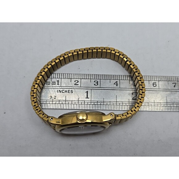 Timex Cavatina Gold Tone Oval Womens Quartz Watch Stretch Band New Battery - Picture 10 of 11